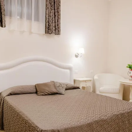 Taormina B&B 4*